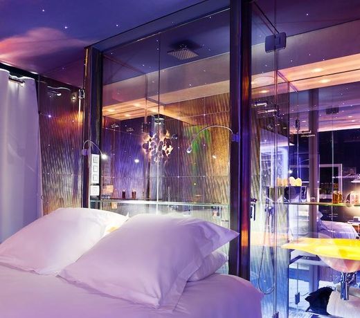 Seven Hotel