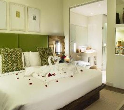 Luxury and Specious One Bedroom Deluxe Room #LA18