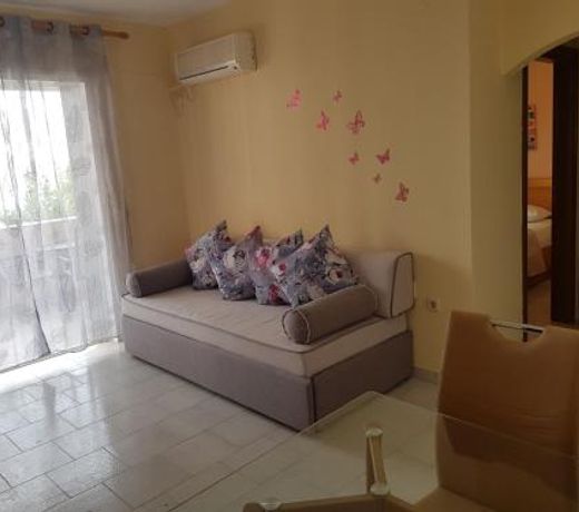 Type Aa5rcocomat bed quality apartment