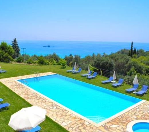 Luxus Ferienwohnung in Pelekas Strand mit Pool adonis