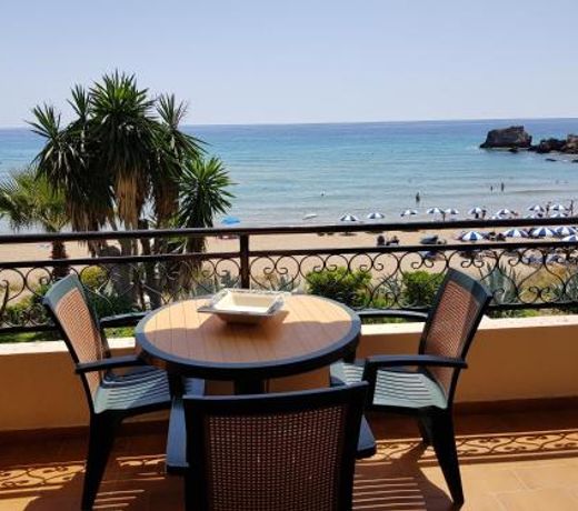Corfu Glyfada Beachfront Apartment 7
