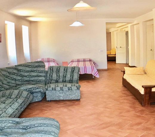 Villa Mariannasleeps 25spoleto 7 Milesrome 1 Hr