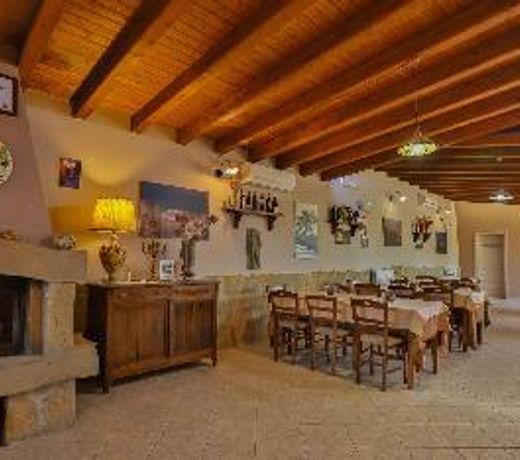 Agriturismo a Alia ID 3644