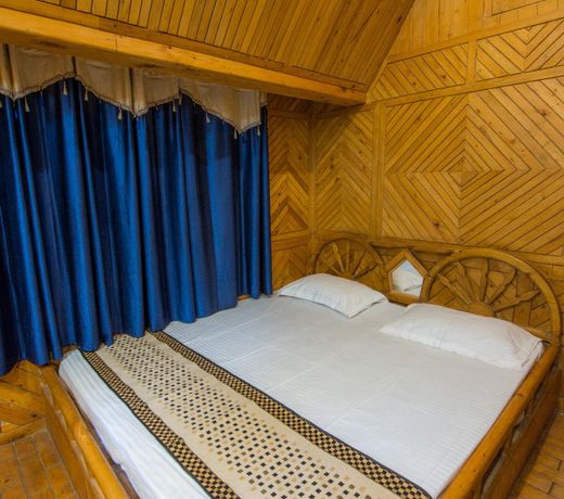 Family Treehouse, LivingStone Ojuven