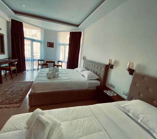 Hotel Republika Berat