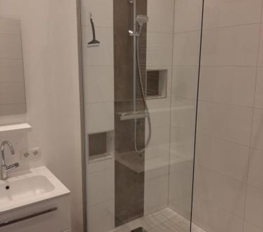 Exklusive FW mit 3 SZ und groÃer Terrasse