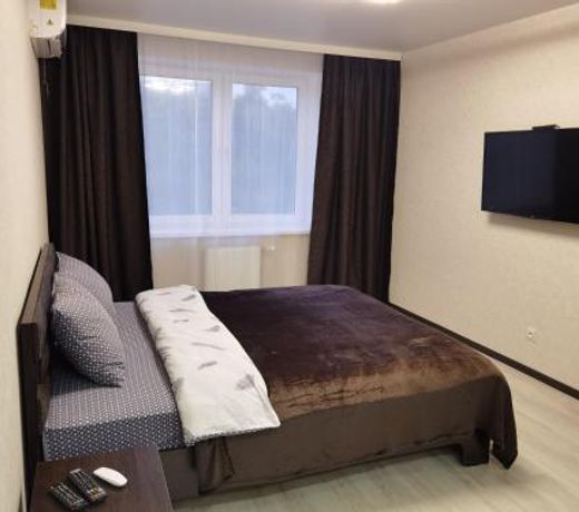Apartment on Truda 4