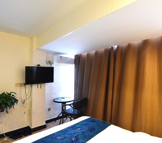 Tuda Hotel (Guiyang North Railway Station)