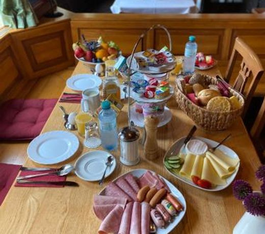 RunaÂ´s Hotel