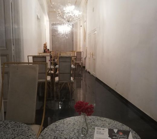 Velvet Hotel