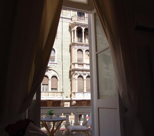 Velvet Hotel