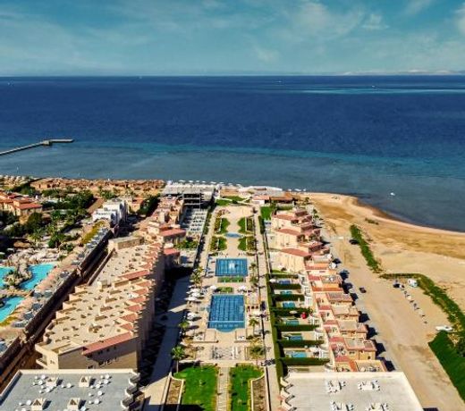 Selena Bay Resort & Beach Club