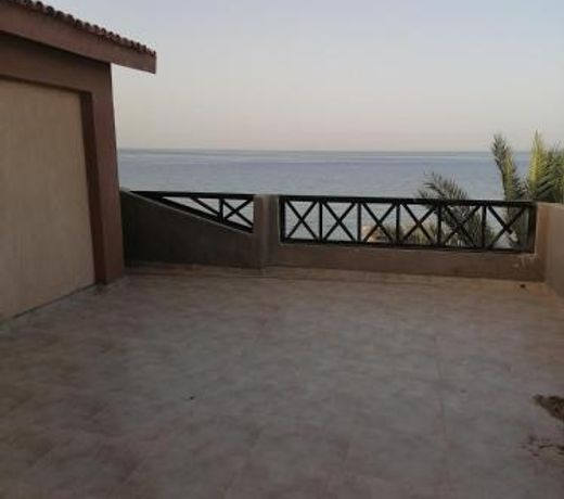 Relaxing home