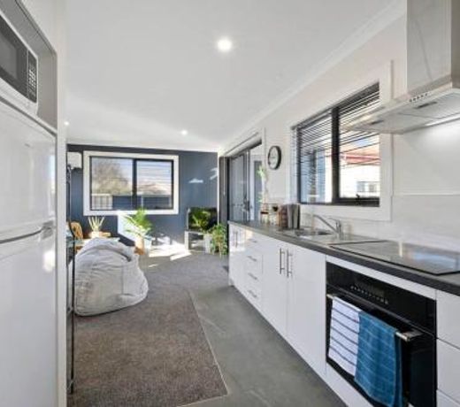 Zoo Villas: Villa Giraffe - Central Wynyard