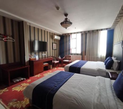 Riyueming Gallery Hotel (Dalian Shengli Road Henglong Plaza)