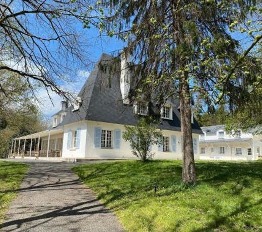 Manoir et Appartements au Domaine de Bize Mirepoix