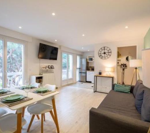 Meublé 2 étoiles, WIFI, à 2 pas des plages