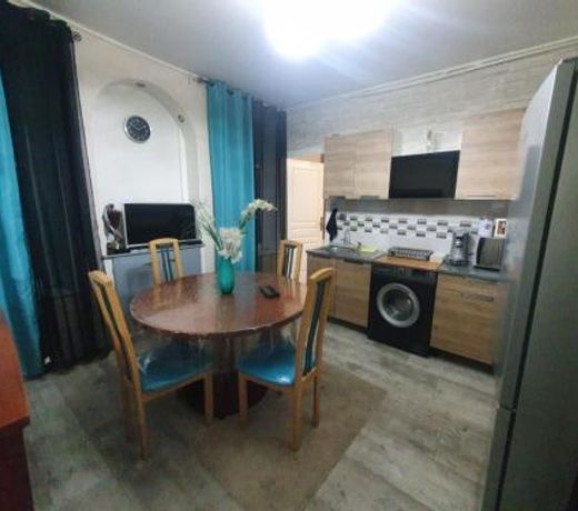 Bel appartement entiÃ¨rement renove