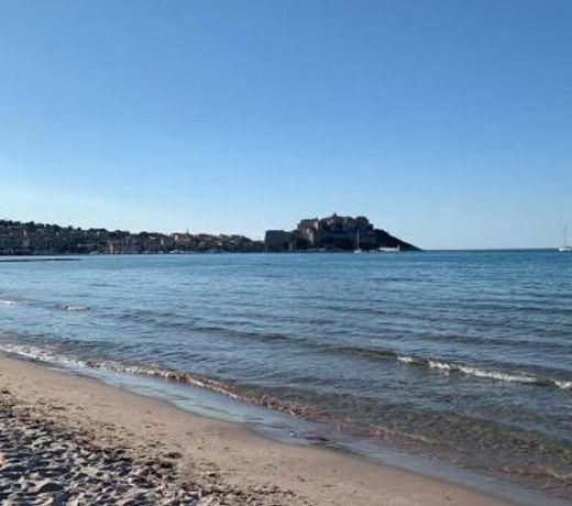 Appartement neuf sur Plage de Calvi Vue Mer