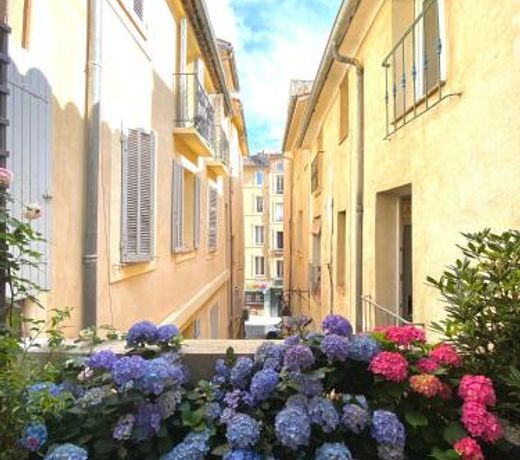 Appartement luxe terrasse climatisation centre d Aix