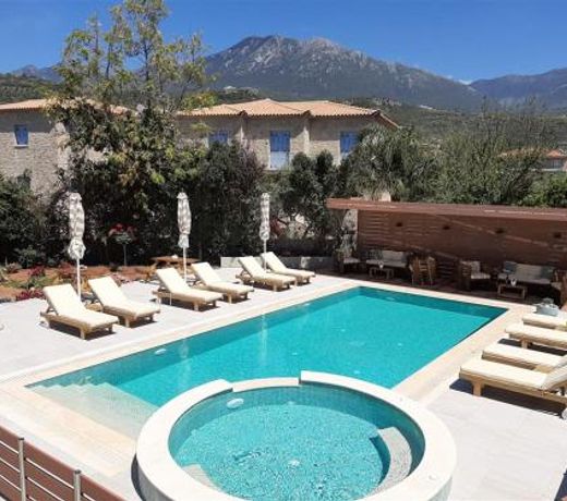 Athina Apartments