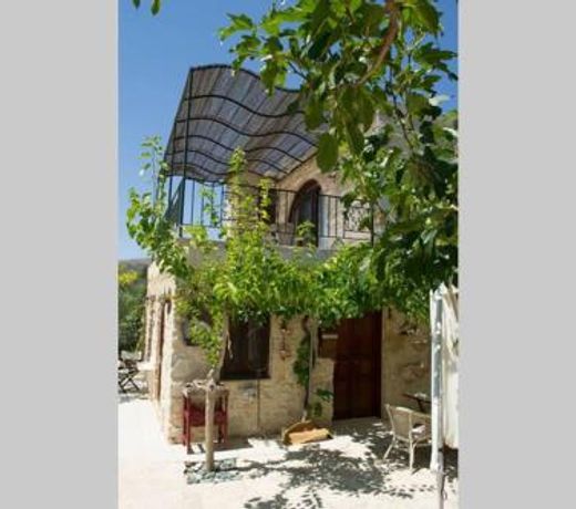 Petite Olive House