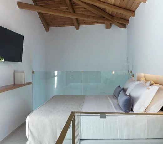 Mirabile Luxury Suites