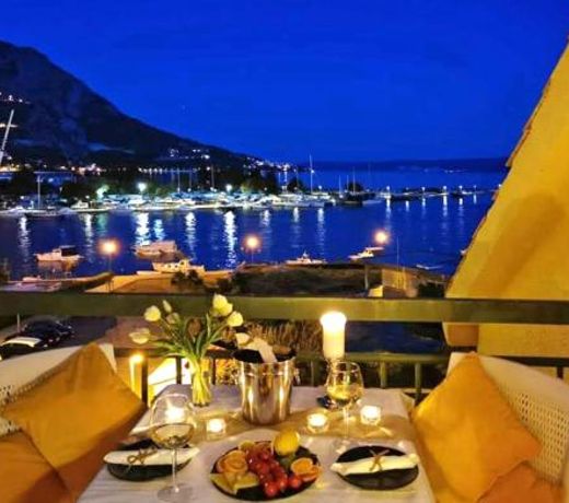 Olmissum rooftop sea view