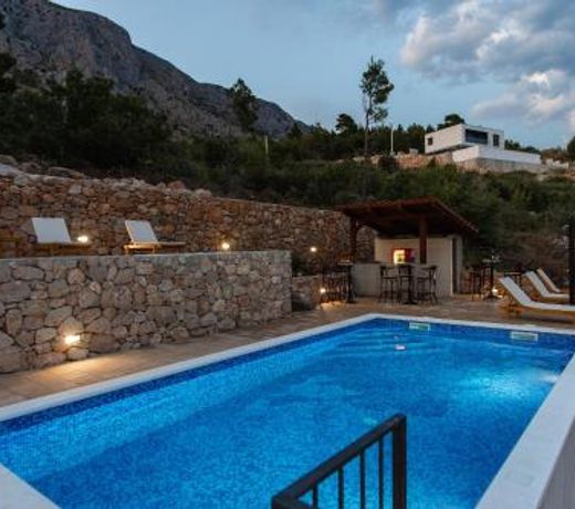 Exclusive Villa Almissa with swimming pool and sea view