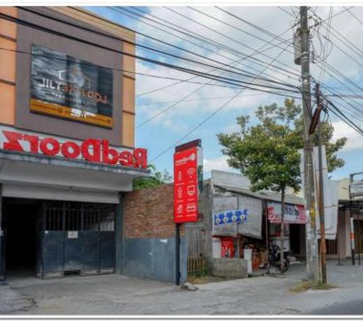 RedDoorz near Jogja Expo Center 2