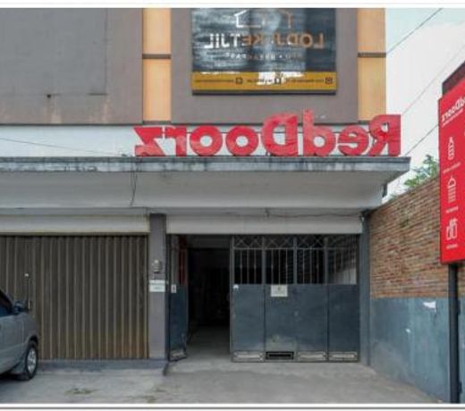 RedDoorz near Jogja Expo Center 2