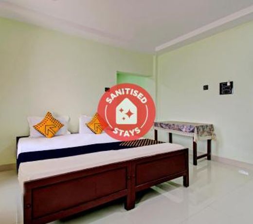 SPOT ON 73862 Jaya Tourist Home