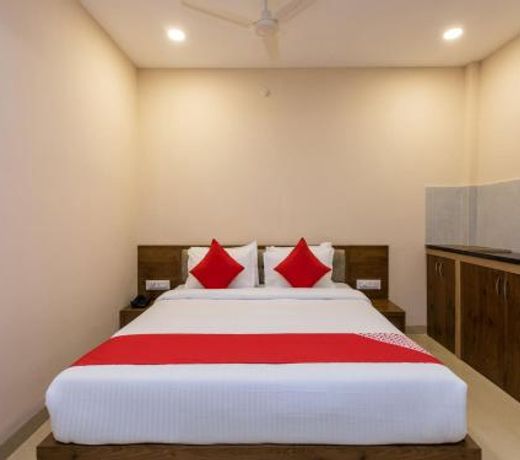 OYO 73552 The Nakshatra Hotel