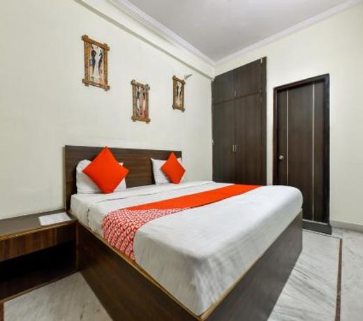 OYO Flagship 74226 Shri Sai Shyam