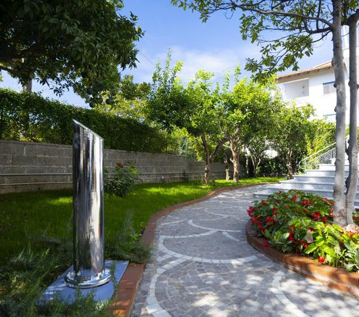 Villa Cettina Boutique Hotel