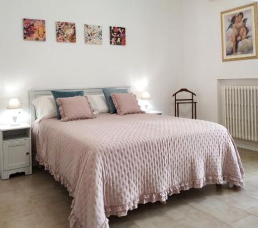 ESSENZA