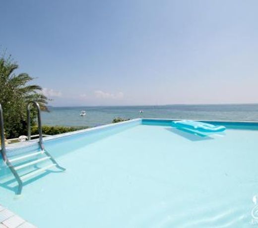 Villa Lydia