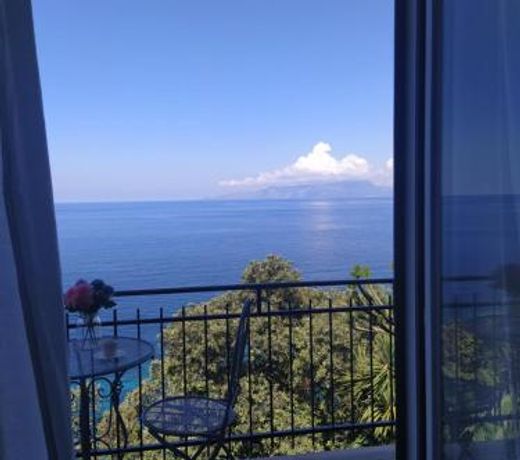 Judia Camere sul mare