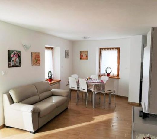Appartamento Rosina, per 4/6 persone. In centro