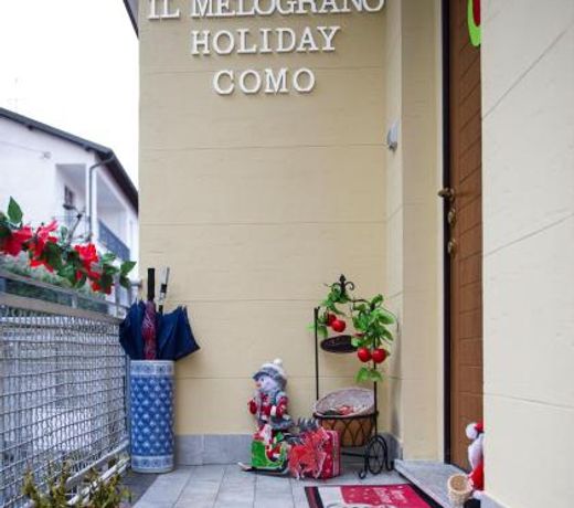 IL MELOGRANO HOLIDAY COMO