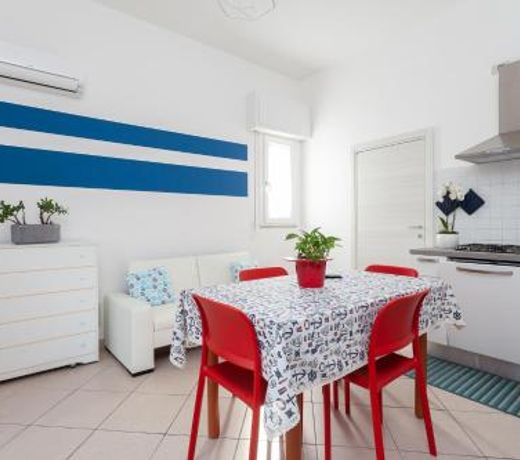 Nicola House Il Faro