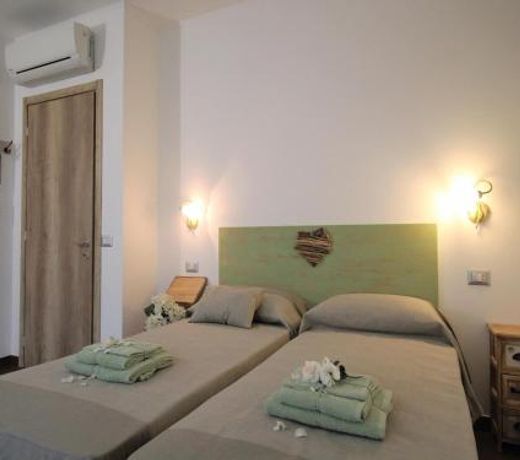 Il RosAle a Celle Ligure