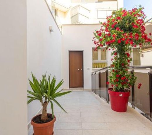 Seven Notes Guest House