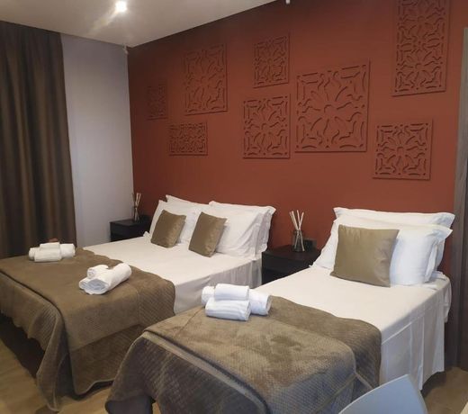 Giafra Luxury Rooms