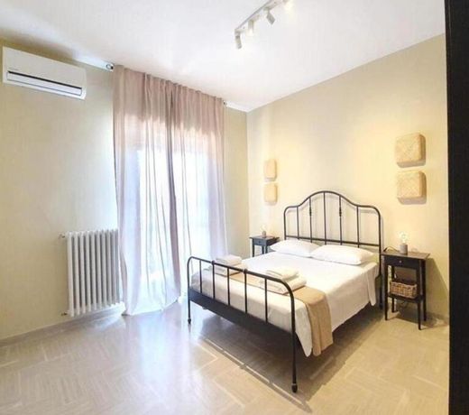 Interno 4 - Maselli