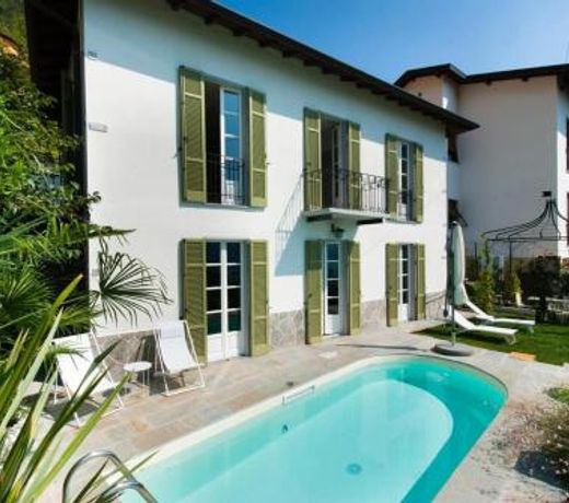Villino Genia Moltrasio Lake Como Pool & Lake View