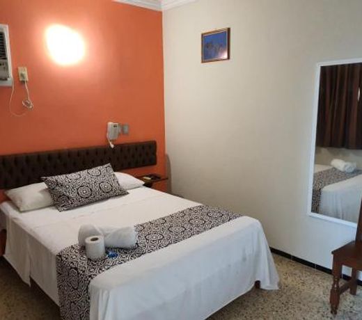 Hotel Atlantico a 150 mts de Playa MartÃ­
