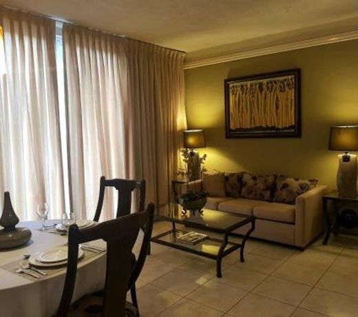 Los Altos Apartments & Studios