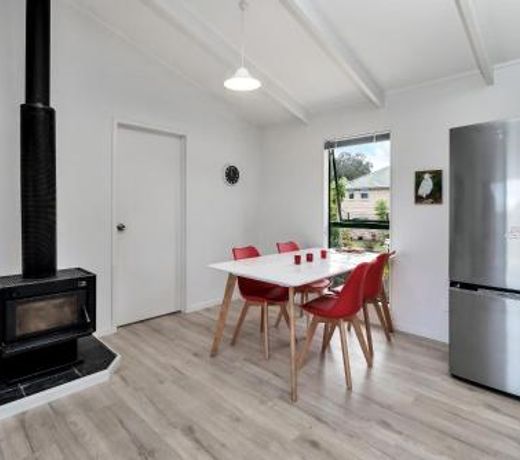 Lofty Te Haumi - Paihia Holiday Home