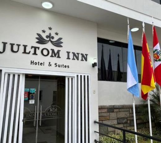 Jultom Inn Hotel & Suites
